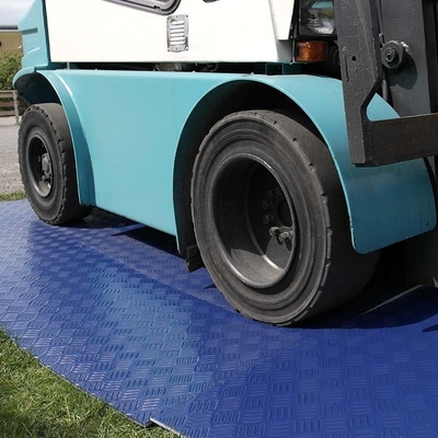 HDPE 2×8ft προσωρινά μπλε πλαστικά χαλιά εγκαταστάσεων γεώτρησης ελών για τα βαρέων καθηκόντων οδικά χαλιά